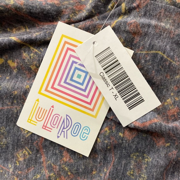 LuLaRoe Classic T, Size XL, NWT - Picture 4 of 5